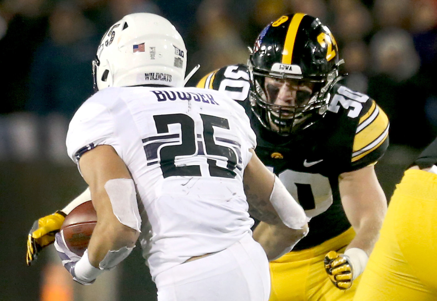 111018-Iowa-Football-037
